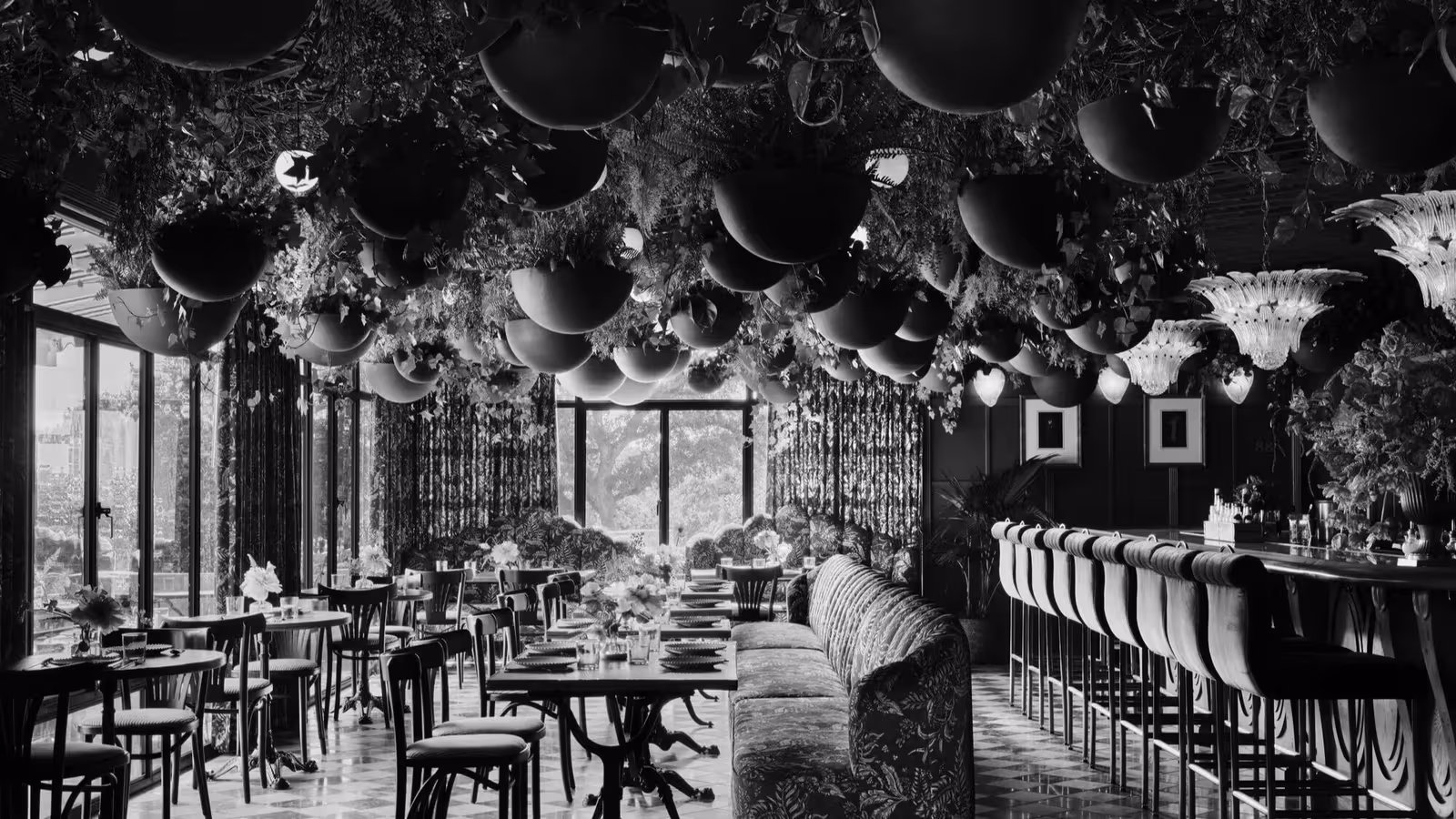 Luties restaurant at Commodore Perry Estate